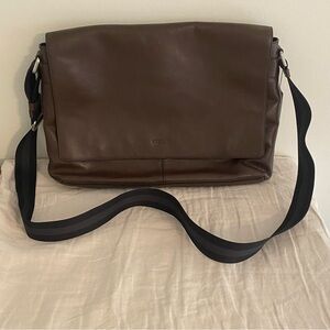 Coach Men's Black and Brown Charles Leather Messenger Bag